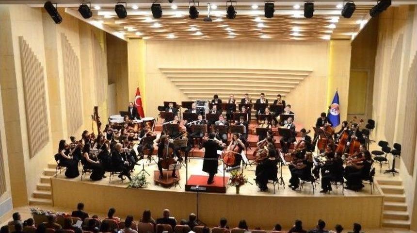 Yal&ccedil;ın Tura'nın 80. Yaşı Konserle Kutlandı