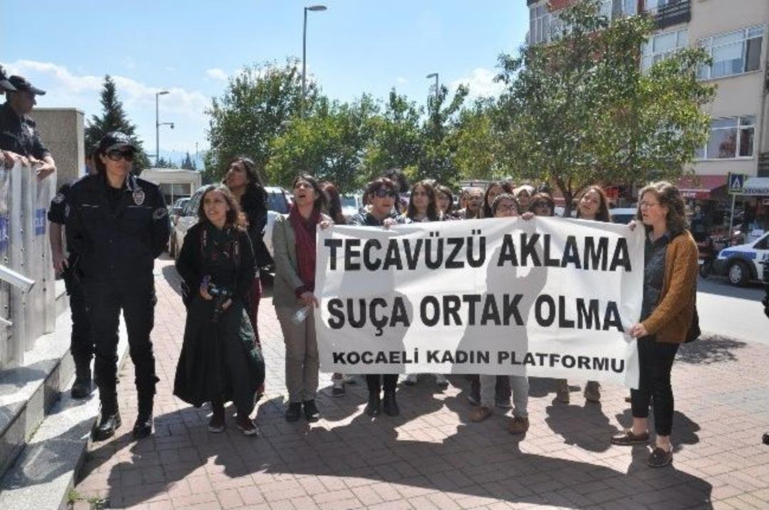 Tecav&uuml;z Davasında Sanıklara Ceza Yağdı