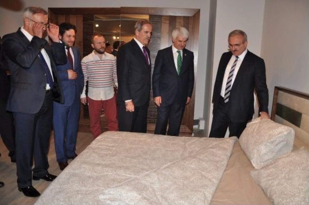 İneg&ouml;l Modef 2014 Kapılarını A&ccedil;tı