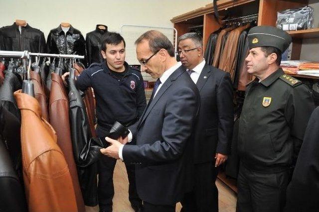 Uşak Valisi Seddar Yavuz, Cezaevinde 1