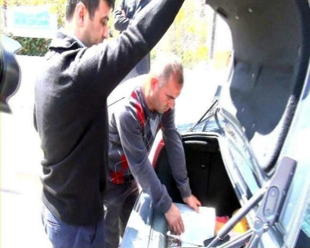 &Ouml;len Bebeğini Kutu İ&ccedil;inde Morga G&ouml;t&uuml;rd&uuml;