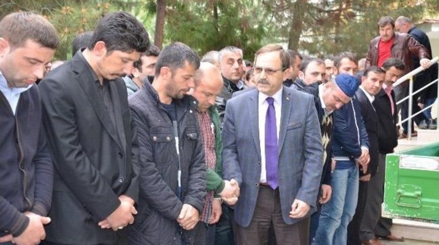 Kazada Hayatını Kaybeden Bankacı Defnedildi