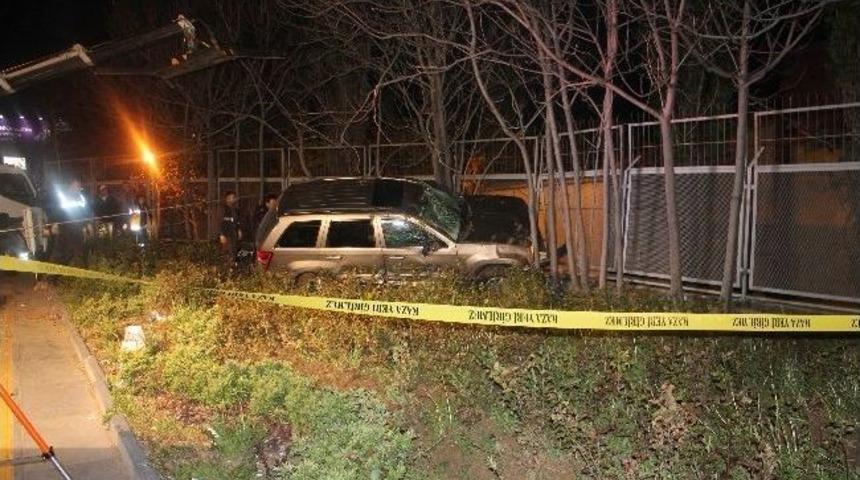 Başkent&rsquo;te Trafik Kazası: 1 &Ouml;l&uuml;, 2 Yaralı