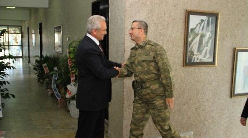 59. Top&ccedil;u Tugayı Komutanı Kaya&rsquo;dan Başkan Başsoy&rsquo;a Ziyaret