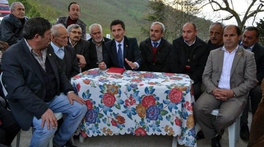 Başkan Kaya, Mahalle Gezilerini S&uuml;rd&uuml;r&uuml;yor