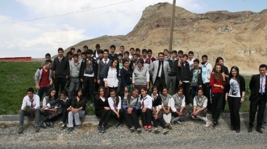 Iğdırlı &Ouml;ğrenciler Turistik Yerleri Gezdi