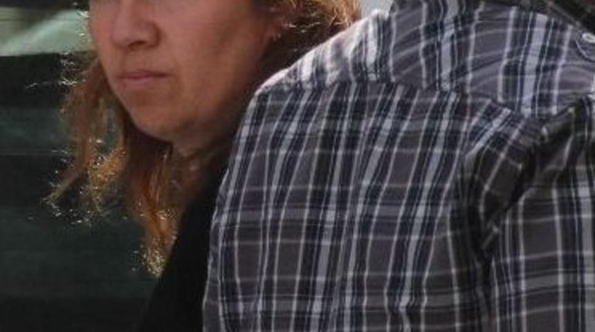 Dolandırıcılıktan Yakalanan Kadın, "sanat&ccedil;ılığa Soyundum O Y&uuml;zden Alındım" Dedi