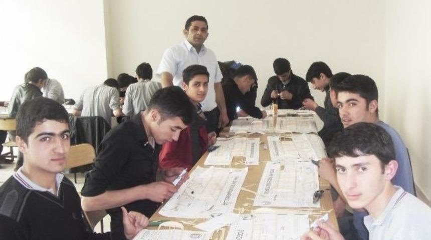 Thk&rsquo;dan Model U&ccedil;ak Kursu