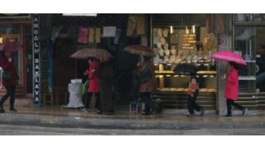 Kilis'te Sağanak Yağmur