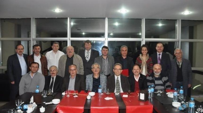 D&uuml;zce Meslek Y&uuml;ksekokulu&rsquo;ndan Emekli Personele Veda