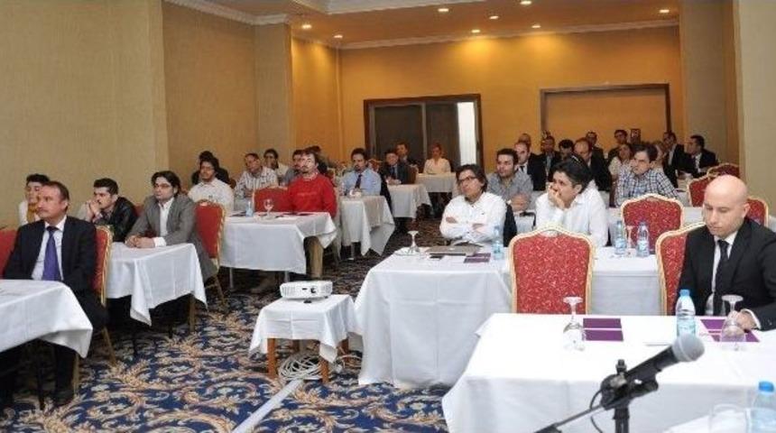 Şifa &Uuml;niversitesi "kalpte Aritmi"yi Tartıştı