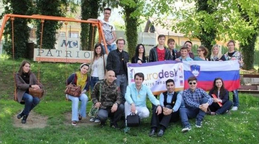 Gen&ccedil;ler Avrupa Demokrasisini İnceledi