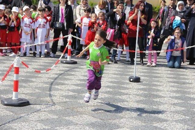 Samsun'da Çocuk Oyunları Şenliği