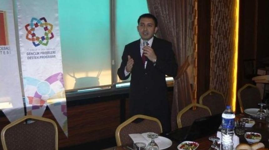 Boz&uuml;y&uuml;k'te 'kamp&uuml;ste Hayat Var' Projesi