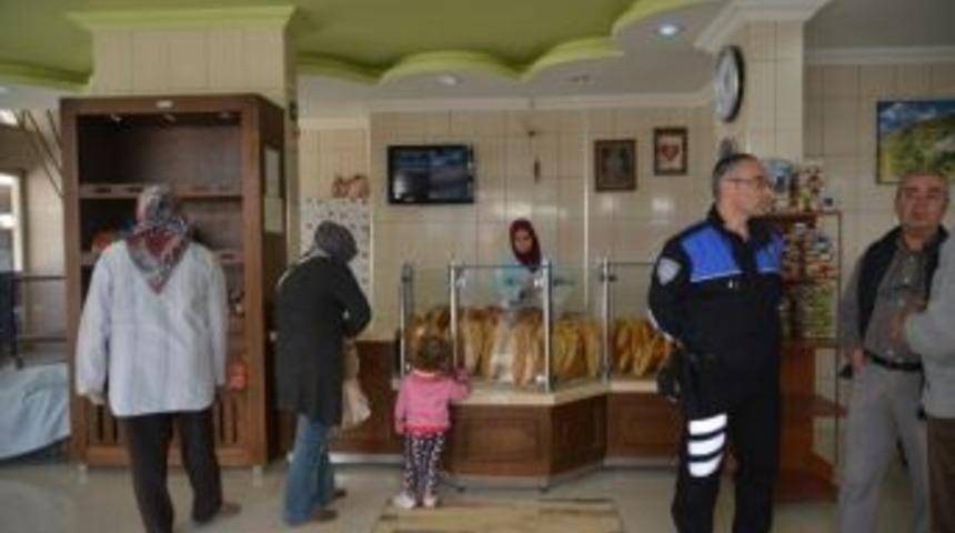 Orhangazi&rsquo;de Fakirlere Bedava Ekmek