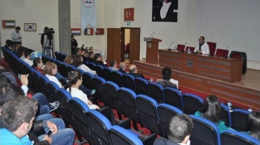 &Uuml;nl&uuml; Aş&ccedil;ı Esat &Ouml;zata Er&uuml;'de