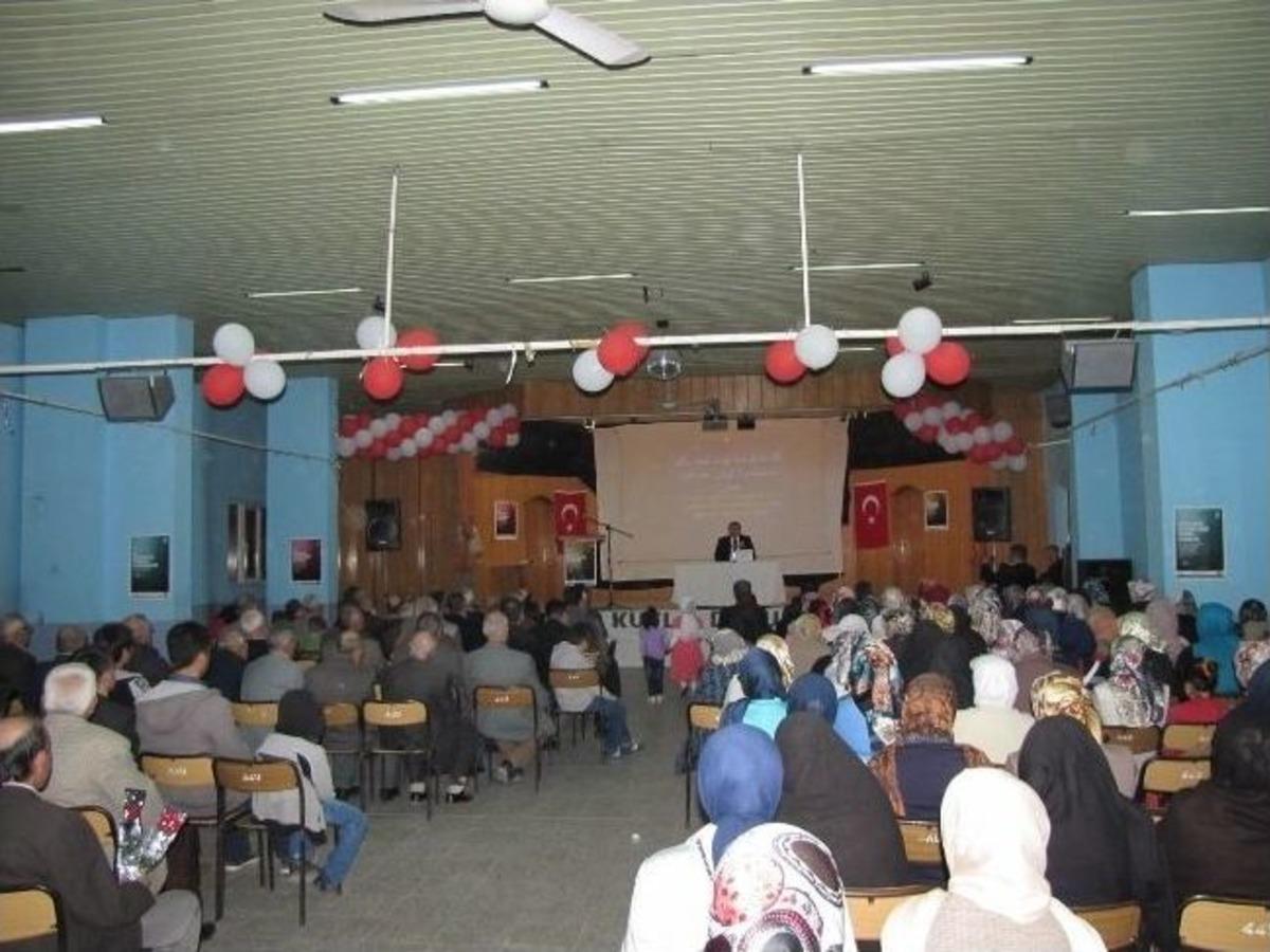 Hisarcık&rsquo;ta 'hz. Peygamber Din Ve Samimiyet' Konulu Konferans