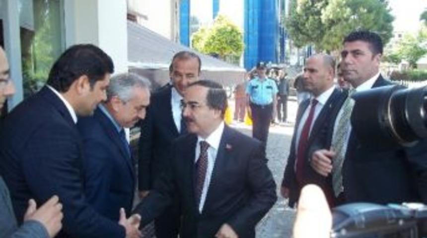 Vali Coş'tan &Ouml;zt&uuml;rk'e Ziyaret