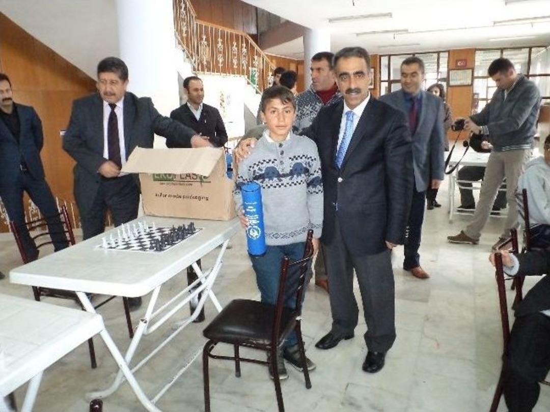 Varto&rsquo;da Satran&ccedil; Turnuvası