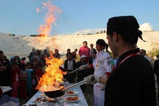 Denizli’de Turizm Haftası Pamukkale’de Kutlandı