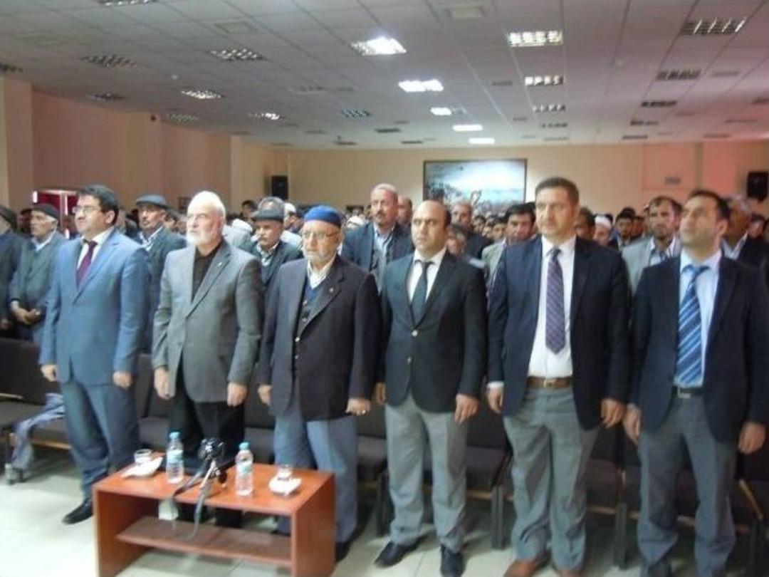 Kara&ccedil;oban'da Kutlu Doğum Haftası Programına Yoğun İlgi