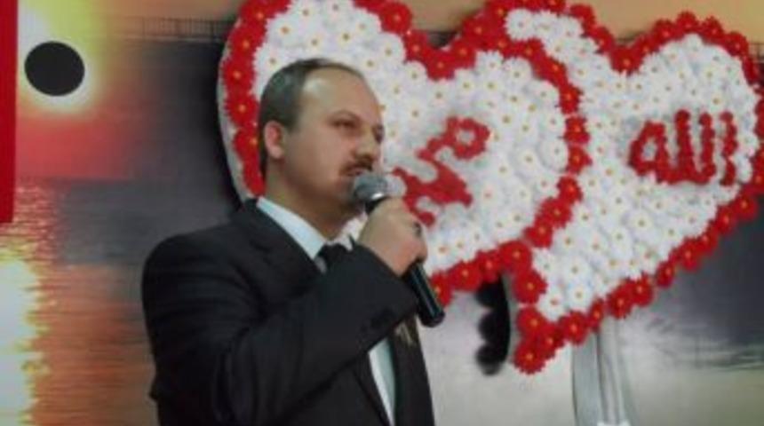 Kutlu Doğum programında Salona sığmadılar