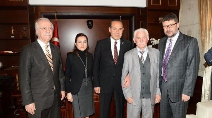 S&ouml;zl&uuml;&rsquo;ye Tebrik Ziyaretleri