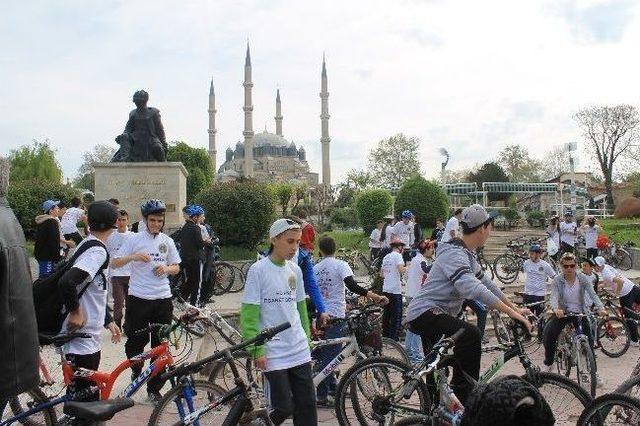 Turizm Haftası İçin Pedal Çevirdiler