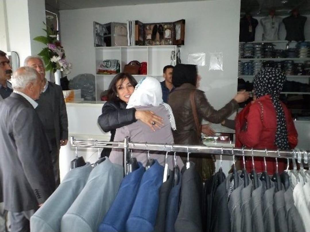 Eş Başkanlardan Esnafa Teşekk&uuml;r Ziyareti