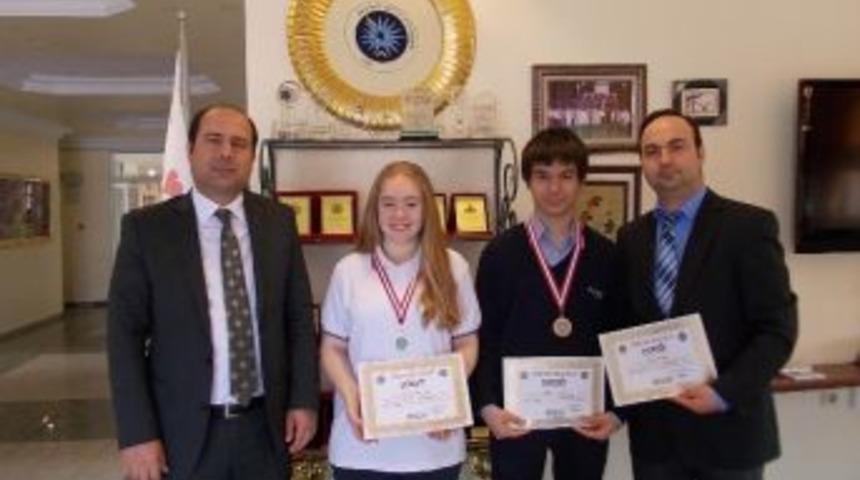 Edirne Beykent Fen Lisesi'ne Bir &Ouml;d&uuml;l Daha