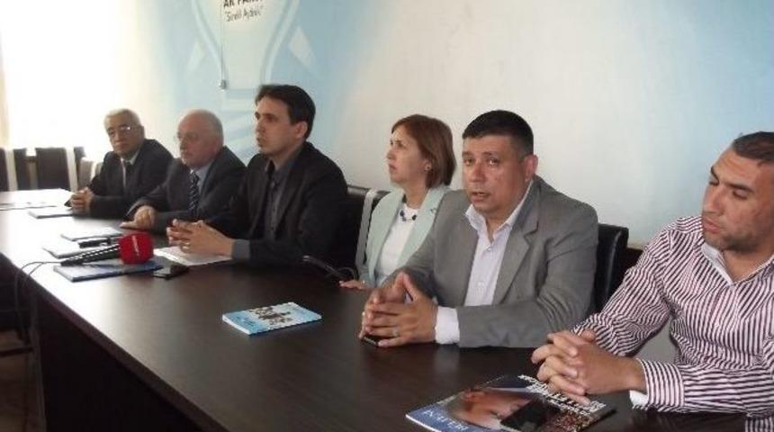 Ak Parti&rsquo;den Gazetecilere Ferdi Kaza Sigortası