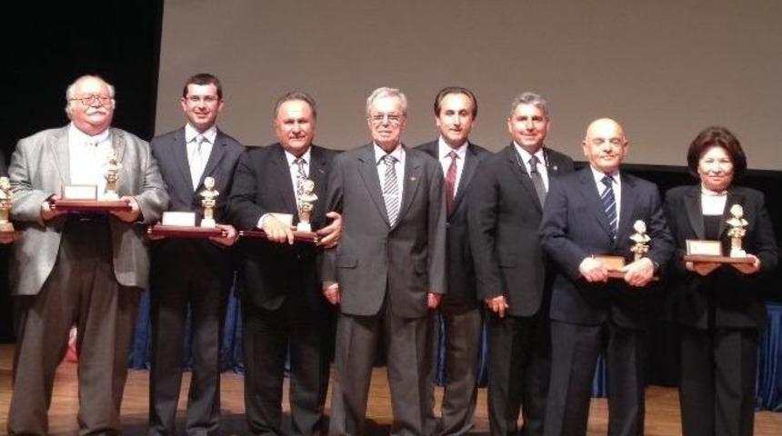 Bergama'yı Onurlandıran &Ouml;d&uuml;l