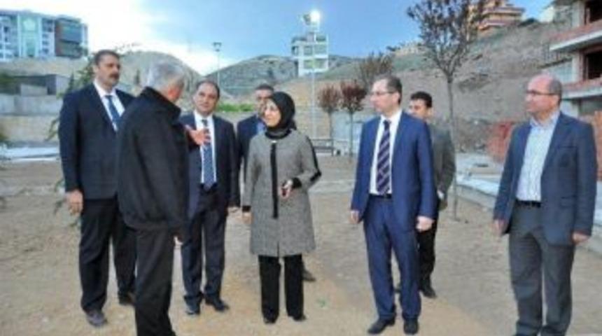 Toru, K&ouml;yceğiz Mahallesindeki Parkta İnceleme Yaptı