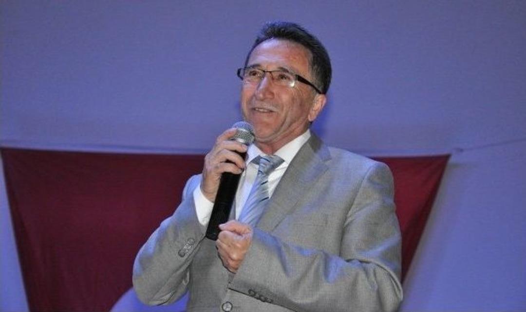 Edremit&rsquo;te D&uuml;zenlenen Gecede Romanlar Coştu