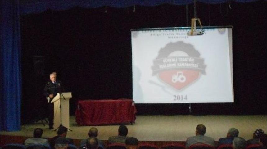 Aşkale&rsquo;de Trakt&ouml;r S&uuml;r&uuml;c&uuml;leri Bilgilendirildi