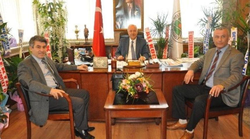 Zonguldak Kamu Taşeron İş&ccedil;ileri Dernek Başkanı Ve &Uuml;yelerinden Başkan Akdemir&rsquo;e &lsquo;hayırlı Olsun&rsquo; Ziyareti