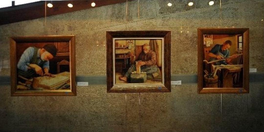 Gazeteci Mehmet Ali Diyarbakırlıoğlu, &lsquo;kaybolan Meslekler&rsquo; Adlı Sergi D&uuml;zenledi