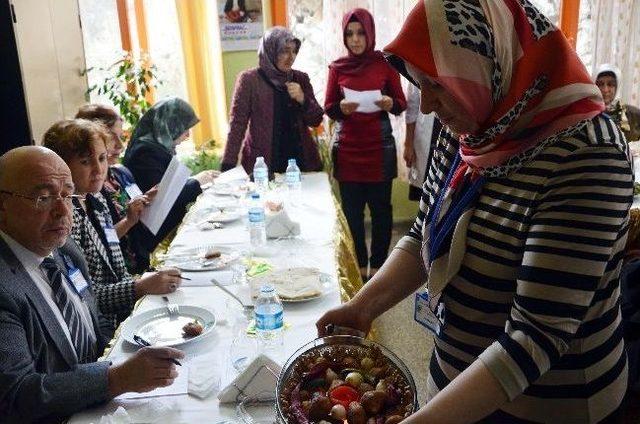 "annemin Yemekleri" Yarışıyor 1