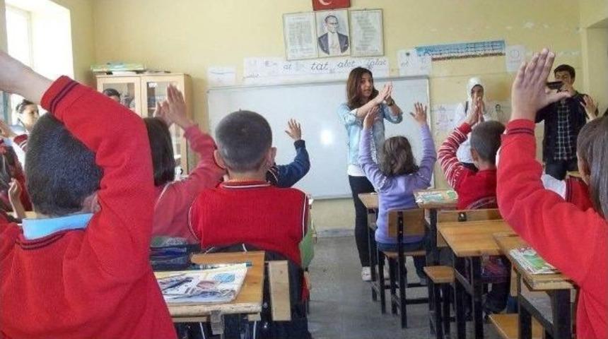 Sağlık Topluluğu &Ouml;ğrencilerinden Sağlık Taraması