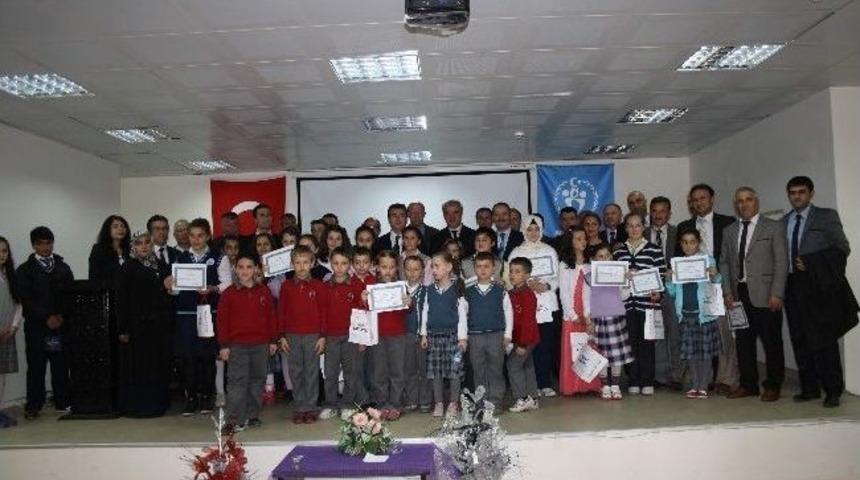 &Ouml;rnek &Ouml;ğrenciler &Ouml;d&uuml;llendirildi