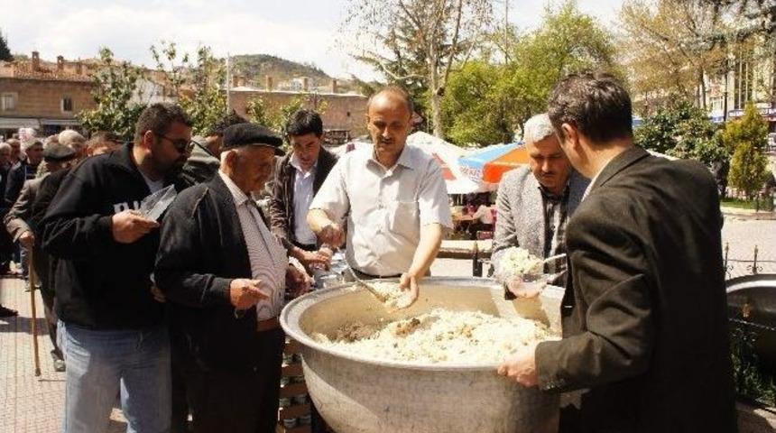 Kastamonu&rsquo;da Kutlu Doğum Pilavı Dağıtıldı