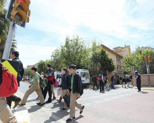 Eyüp Belediyesinden Çocuk Güvenliğine Önlem