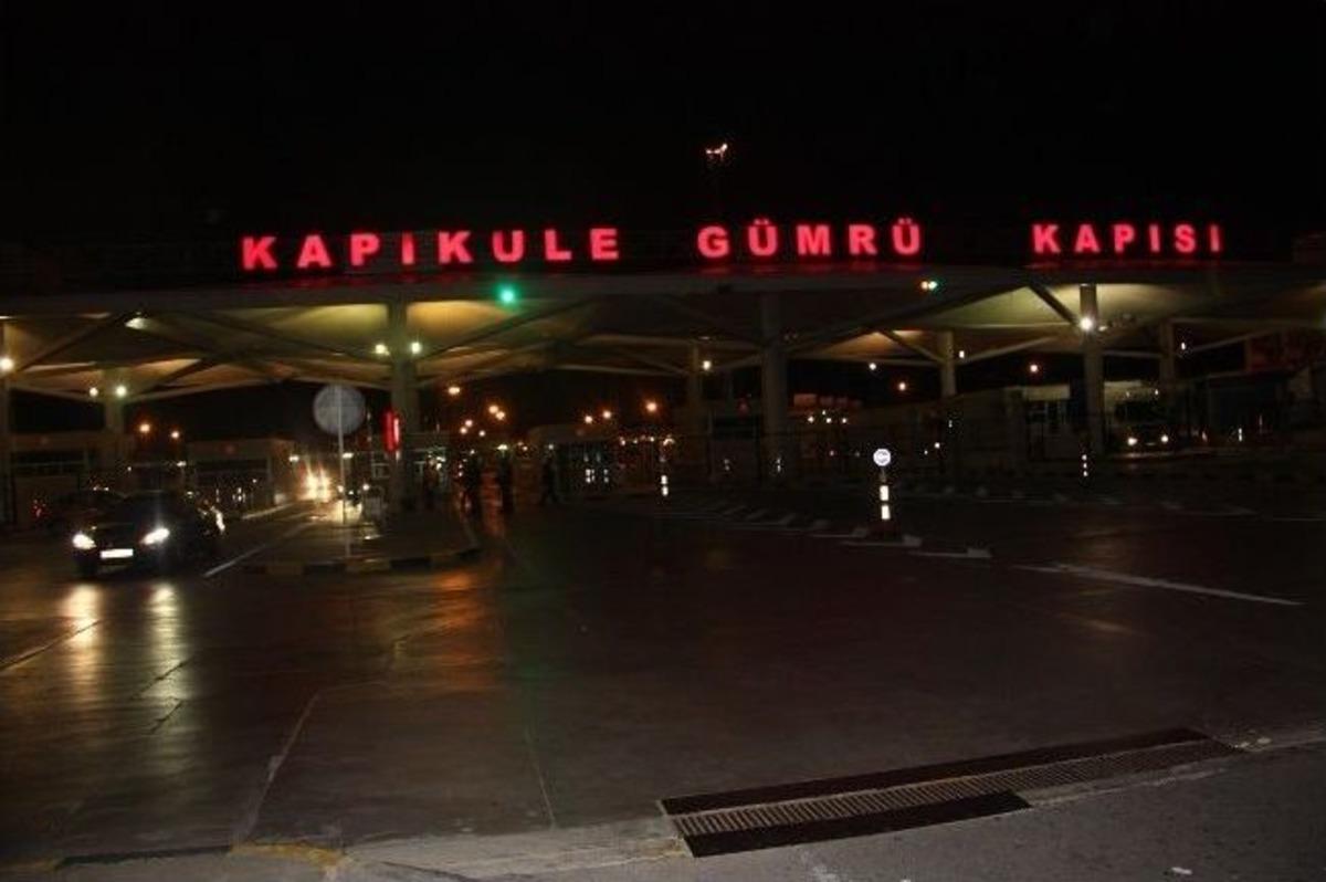 Kapıkule&rsquo;de Giriş &Ccedil;ıkışlar Durduruldu