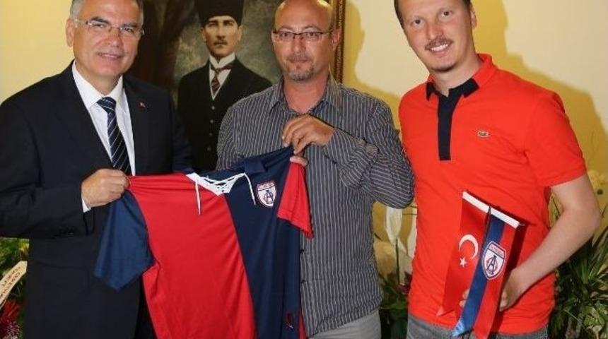 Altınordu&rsquo;dan Başkan Bakıcı &rsquo;ya Ziyaret