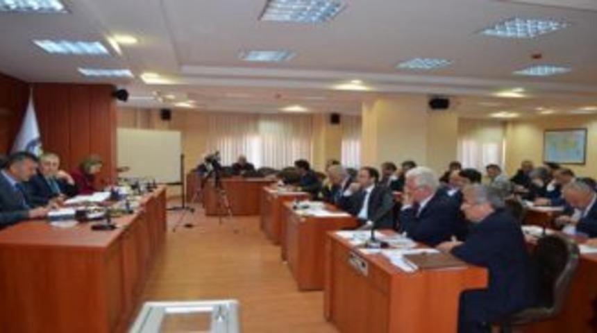 Ak Parti CHP elele verdi