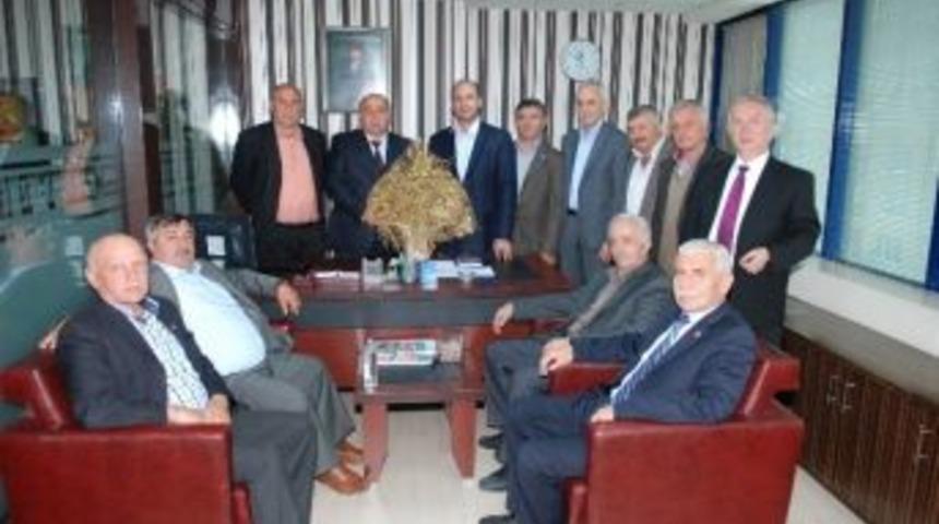 Muhtarlardan Muhtarlar Masası Koordinat&ouml;r&uuml;ne Hayırlı Olsun Ziyareti