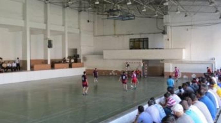 Kaymakamlık Futbol Turnuvası Başladı