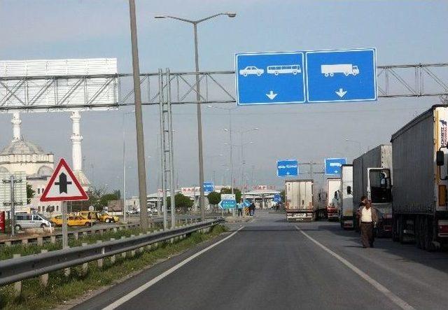 Kapıkule 12 Saat Sonra Tekrar Açıldı