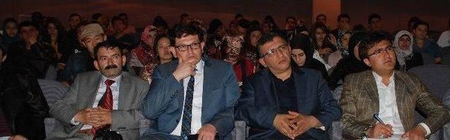 Marmara &Uuml;niversitesi &Ouml;ğretim &Uuml;yesi Prof. Dr Alkan Kayseri de Konuştu: 2