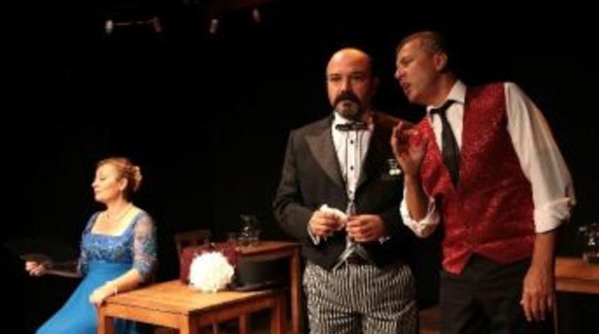 &ldquo;kahvede Şenlik Var&rdquo; Kdt'de Sahnelenecek